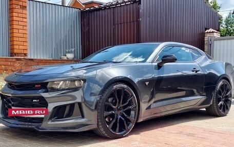 Chevrolet Camaro VI, 2016 год, 2 149 000 рублей, 8 фотография