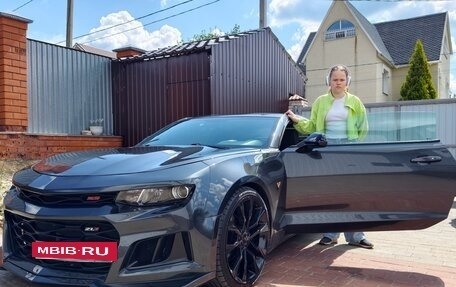 Chevrolet Camaro VI, 2016 год, 2 149 000 рублей, 13 фотография