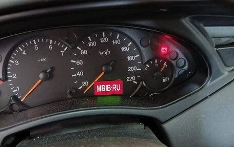 Ford Focus II рестайлинг, 2004 год, 150 000 рублей, 3 фотография