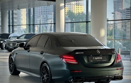 Mercedes-Benz E-Класс AMG, 2019 год, 6 890 000 рублей, 6 фотография