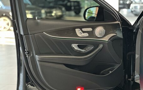 Mercedes-Benz E-Класс AMG, 2019 год, 6 890 000 рублей, 22 фотография