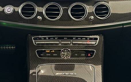 Mercedes-Benz E-Класс AMG, 2019 год, 6 890 000 рублей, 15 фотография