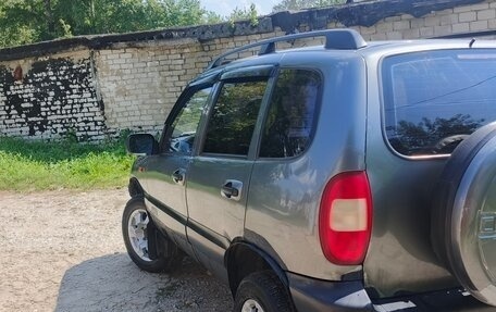 Chevrolet Niva I рестайлинг, 2005 год, 235 000 рублей, 4 фотография