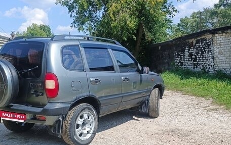 Chevrolet Niva I рестайлинг, 2005 год, 235 000 рублей, 3 фотография