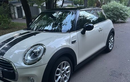 MINI Hatch, 2016 год, 2 300 000 рублей, 2 фотография