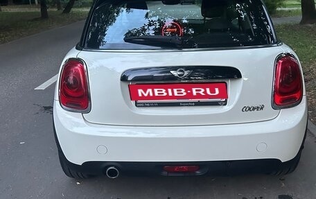 MINI Hatch, 2016 год, 2 300 000 рублей, 4 фотография