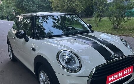 MINI Hatch, 2016 год, 2 300 000 рублей, 6 фотография