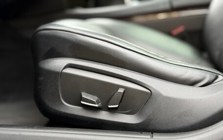 BMW 7 серия, 2012 год, 1 690 000 рублей, 12 фотография