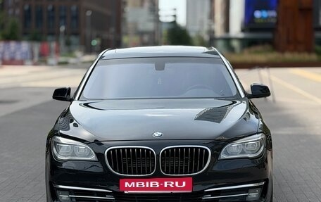 BMW 7 серия, 2012 год, 1 690 000 рублей, 2 фотография