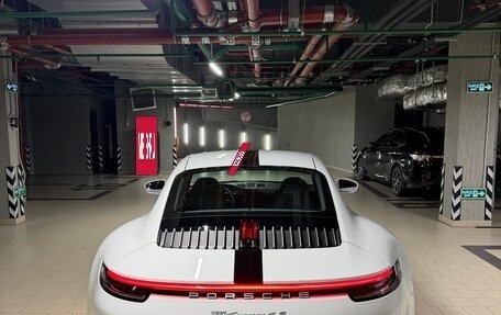 Porsche 911, 2021 год, 15 000 000 рублей, 3 фотография