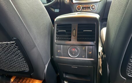 Mercedes-Benz GL-Класс, 2015 год, 3 000 000 рублей, 18 фотография