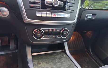 Mercedes-Benz GL-Класс, 2015 год, 3 000 000 рублей, 32 фотография