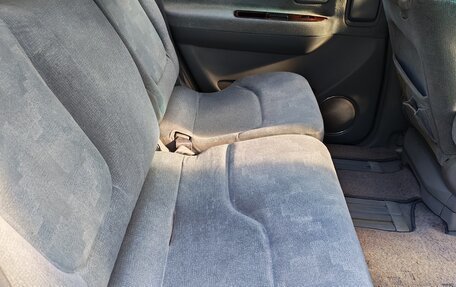 Nissan Presage I, 1999 год, 265 000 рублей, 34 фотография