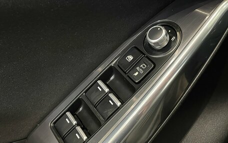 Mazda 6, 2017 год, 1 700 000 рублей, 12 фотография