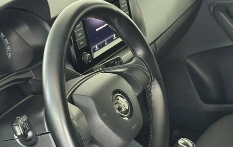 Skoda Rapid II, 2020 год, 1 380 000 рублей, 9 фотография