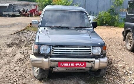 Mitsubishi Pajero III рестайлинг, 1992 год, 100 000 рублей, 3 фотография