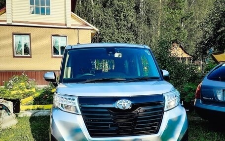 Toyota Roomy I, 2018 год, 1 000 000 рублей, 2 фотография