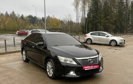 Toyota Camry, 2012 год, 1 850 000 рублей, 4 фотография