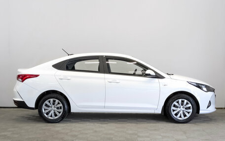 Hyundai Solaris II рестайлинг, 2022 год, 1 595 000 рублей, 4 фотография