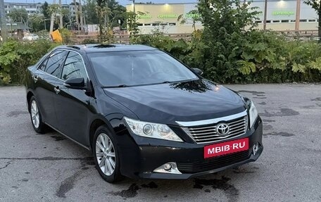 Toyota Camry, 2012 год, 1 850 000 рублей, 28 фотография