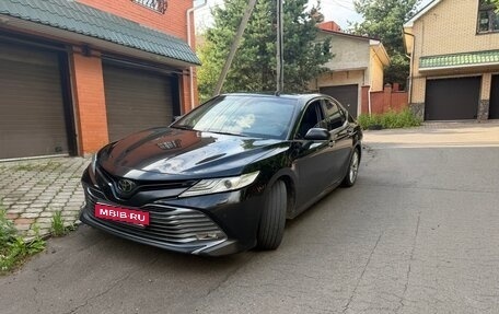 Toyota Camry, 2019 год, 2 700 000 рублей, 1 фотография