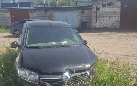 Renault Logan II, 2014 год, 300 000 рублей, 1 фотография