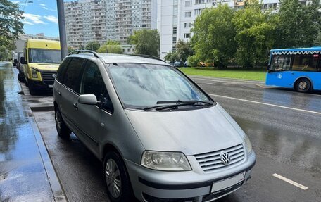 Volkswagen Sharan I рестайлинг, 2002 год, 410 000 рублей, 2 фотография