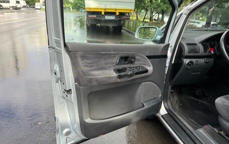 Volkswagen Sharan I рестайлинг, 2002 год, 410 000 рублей, 10 фотография