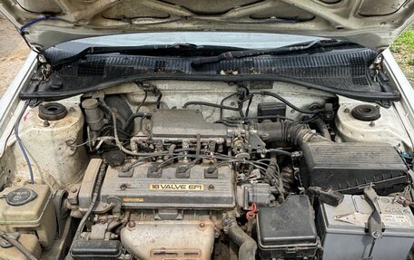 Toyota Carina, 1993 год, 220 000 рублей, 3 фотография