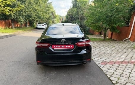 Toyota Camry, 2019 год, 2 700 000 рублей, 4 фотография
