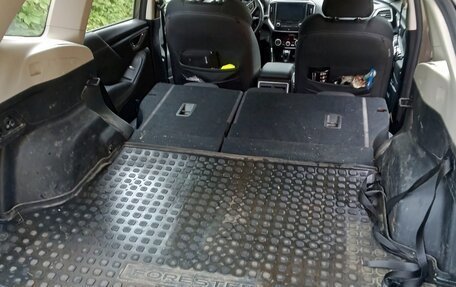 Subaru Forester, 2018 год, 2 200 000 рублей, 11 фотография