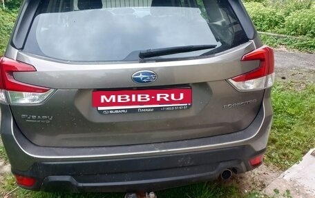 Subaru Forester, 2018 год, 2 200 000 рублей, 5 фотография