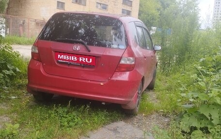 Honda Fit III, 2003 год, 150 000 рублей, 2 фотография