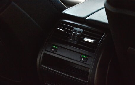 BMW 5 серия, 2014 год, 2 400 000 рублей, 11 фотография