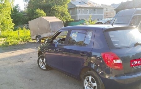 Skoda Fabia II, 2010 год, 360 000 рублей, 11 фотография