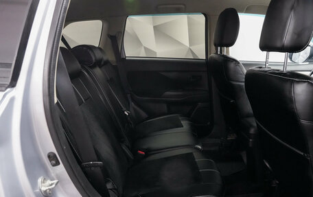 Mitsubishi Outlander III рестайлинг 3, 2012 год, 1 144 000 рублей, 13 фотография