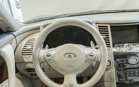Infiniti FX II, 2008 год, 830 000 рублей, 20 фотография