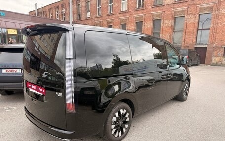 Hyundai Staria, 2024 год, 8 450 000 рублей, 3 фотография