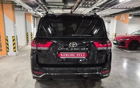 Toyota Land Cruiser, 2026 год, 34 000 000 рублей, 8 фотография