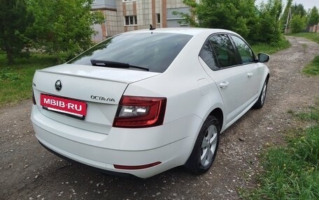 Skoda Octavia, 2018 год, 2 030 000 рублей, 2 фотография