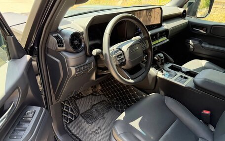 Toyota Land Cruiser Prado, 2024 год, 8 933 000 рублей, 4 фотография