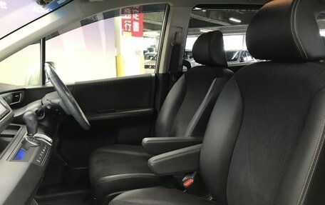 Honda Freed I, 2014 год, 800 000 рублей, 8 фотография