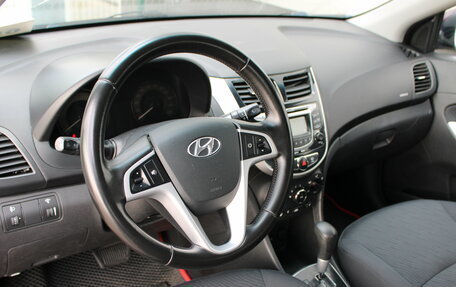 Hyundai Solaris II рестайлинг, 2012 год, 560 000 рублей, 10 фотография