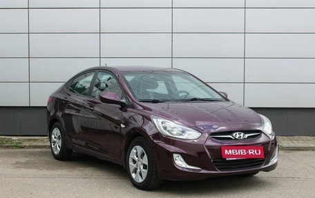 Hyundai Solaris II рестайлинг, 2012 год, 560 000 рублей, 3 фотография