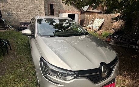 Renault Megane IV, 2018 год, 1 550 000 рублей, 6 фотография