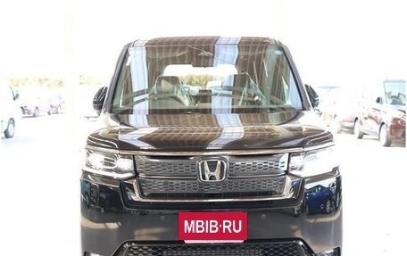 Honda Stepwgn, 2026 год, 2 800 000 рублей, 2 фотография