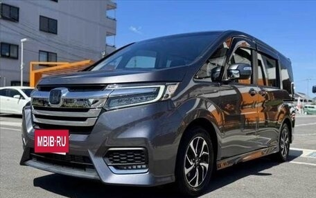 Honda Stepwgn IV, 2022 год, 1 900 000 рублей, 3 фотография