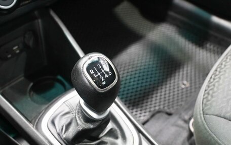 KIA Rio III рестайлинг, 2015 год, 949 900 рублей, 20 фотография