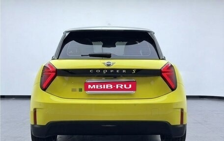 MINI Hatch, 2025 год, 5 490 000 рублей, 4 фотография
