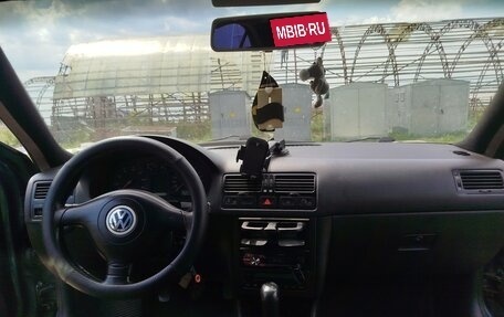 Volkswagen Bora, 2001 год, 325 000 рублей, 3 фотография